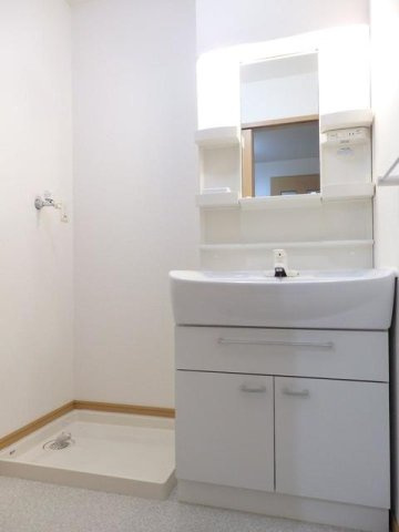 サニー・ヒルトップⅢの洗面所|洗面所です