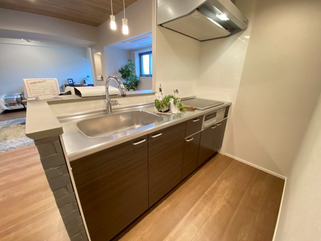 プレミアム長瀬駅前の間取り