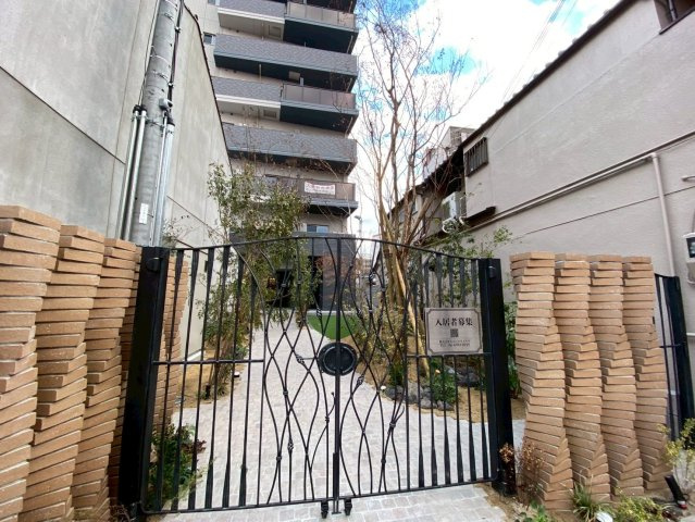 プレミアム長瀬駅前の居間・リビング