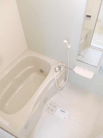 イルマーレ　Ｃの浴室|きれいなお風呂です