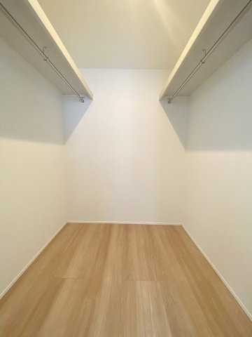 三郷市彦成1丁目　新築戸建　全2棟　1号棟の洋室|同施工会社の参考写真になります。