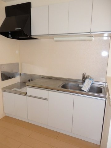 Ｇｒｅｅｎ　Ｖｉｌｌａｇｅ　Ⅱのキッチン|キッチンでお料理をお楽しみください