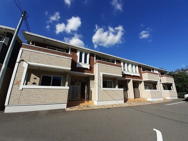 ラ・リューア　Ｂ