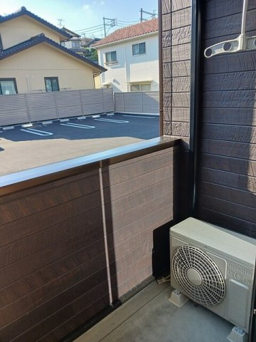 Ｌ’ｈｉｖｅｒのバルコニー|バルコニーがあります