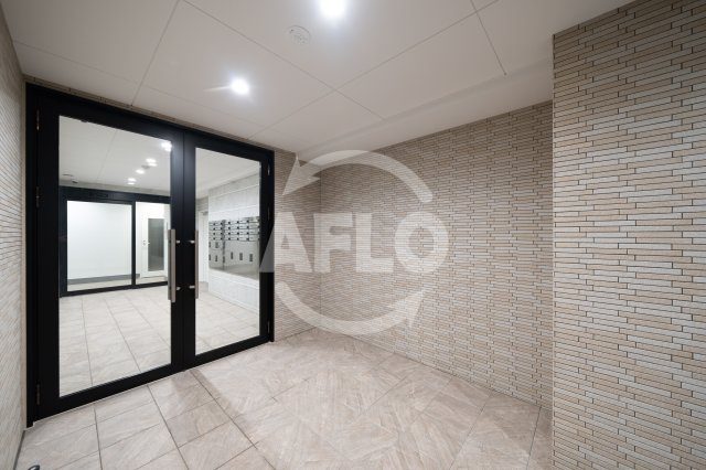 Nu武庫川駅前のエントランス|Nu武庫川駅前　エントランス