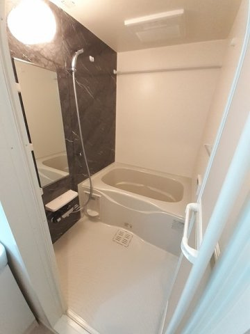 クラールの浴室|ゆったり過ごせるお風呂です