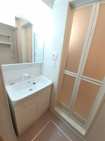 クラールの洗面所|スペースが確保できる洗面所です