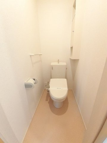 Ｊｕｎ（ジュン）のトイレ|落ち着いた色調のトイレです