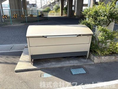 【その他共用部分】 | アシンプトートB棟 | 敷地内ゴミ置場