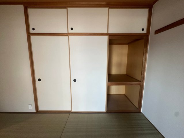 ウイング旭ヶ丘の和室