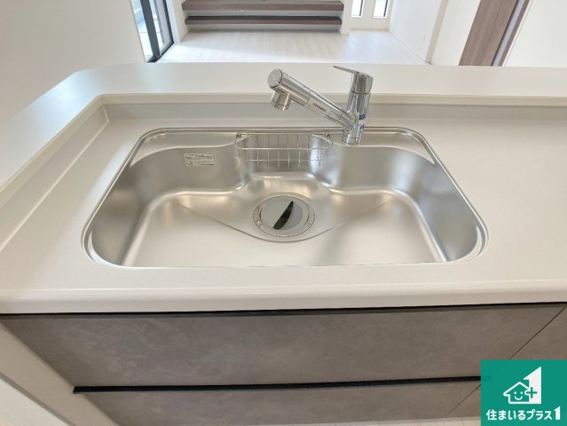 姫路市大津区天神町　新築一戸建ての設備|広々としたシンクで食器洗いも楽々！