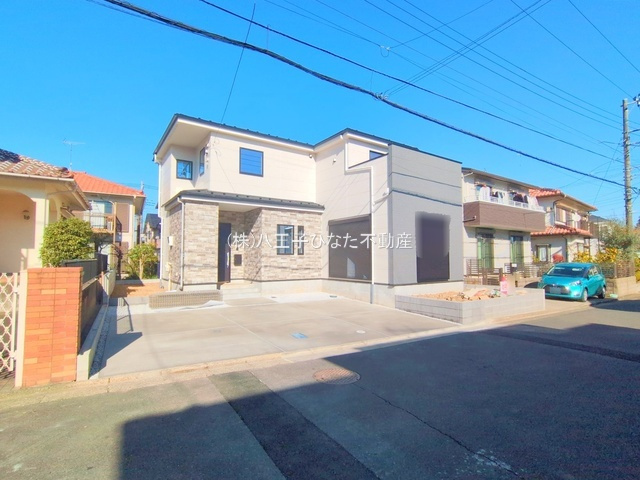 祝　成約済み　八王子市　北野台　新築戸建て　２９期の前面道路含む現地写真|～仲介手数料無料☆八王子ひなた不動産～　八王子市北野台　新築戸建て