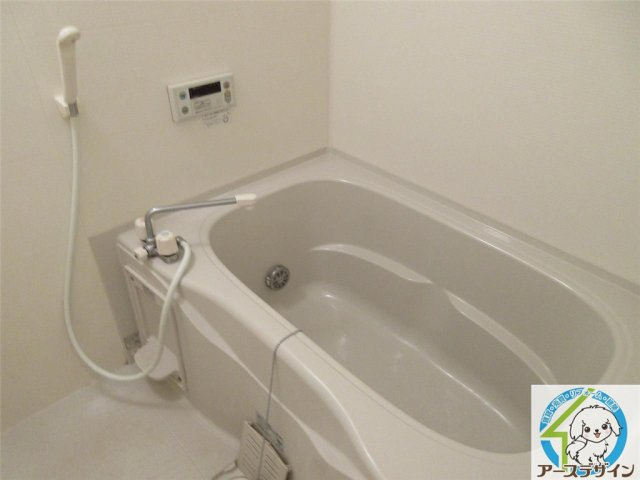 ローゼルの浴室|パース写真