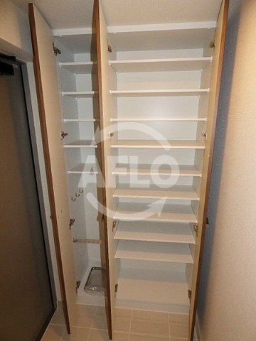 コンフォリア北浜の収納|コンフォリア北浜　クローゼット