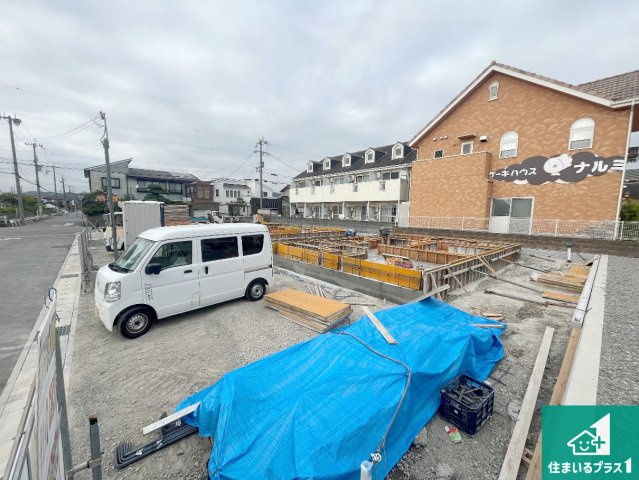姫路市大津区天神町　新築一戸建ての外観|周辺は落ち着いた街並みの住宅地！子育てがしやすい住環境です！まだ未完成ですが、現地でしかわからない事もございます。是非一度ご覧ください。
