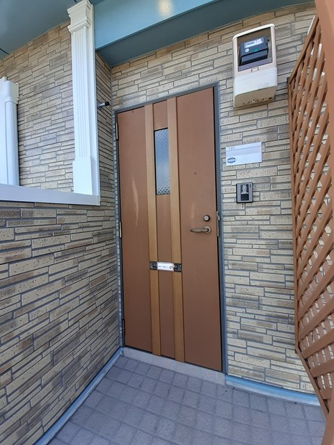 エバーグリーンアララギのエントランス|エントランス