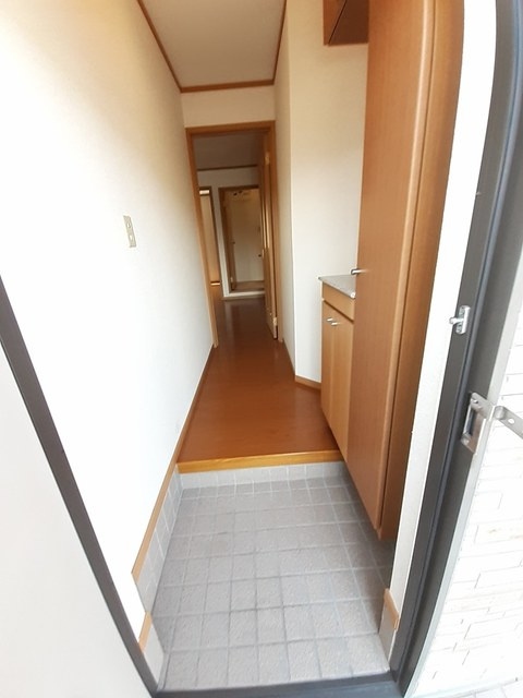 エバーグリーンアララギの玄関|玄関