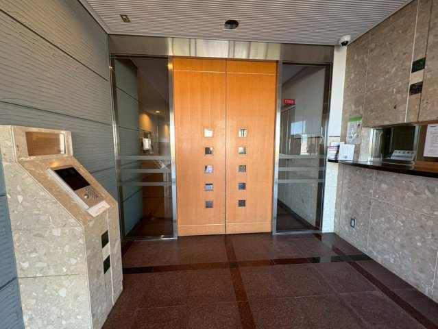 ＪＲ＆京阪の２沿線利用可◆７階部分につき眺望良好◆収納豊富な間取り◆シャルマンコーポ大津のぞみケ丘|エントランス（外）