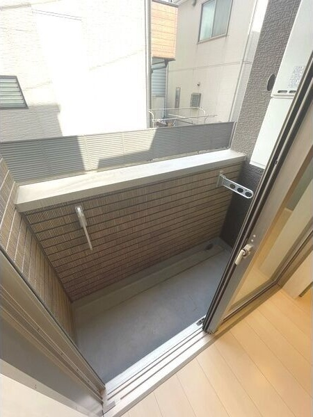 ラファン熱田のバルコニー|暖かな日差しのふりそそぐバルコニー