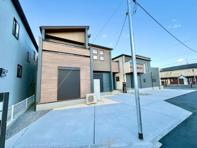 栗東市大橋４丁目2号棟　新築戸建ての外観