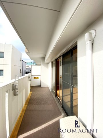 ピオーネ覚王山のバルコニー