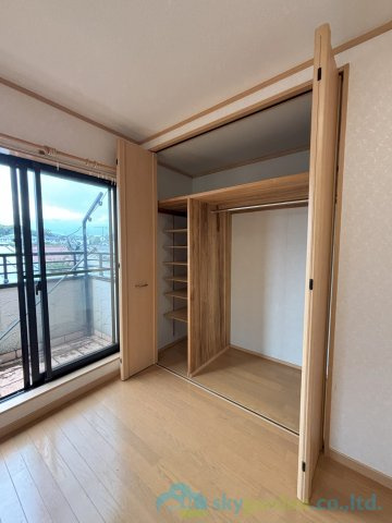 平塚市片岡　中古戸建の収納