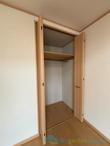 平塚市片岡　中古戸建の収納