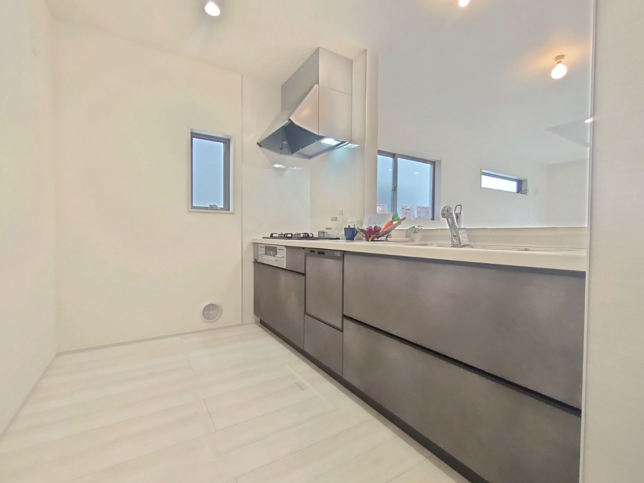 三郷市　高州2丁目　　新築戸建　全1棟のキッチン|施工例です