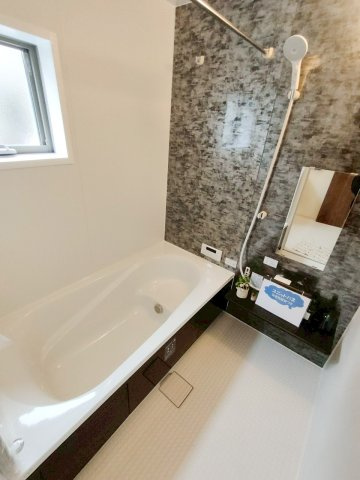 三郷市　高州2丁目　　新築戸建　全1棟の浴室|施工例です