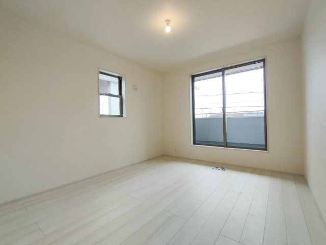 三郷市　高州2丁目　　新築戸建　全1棟の洋室|施工例です