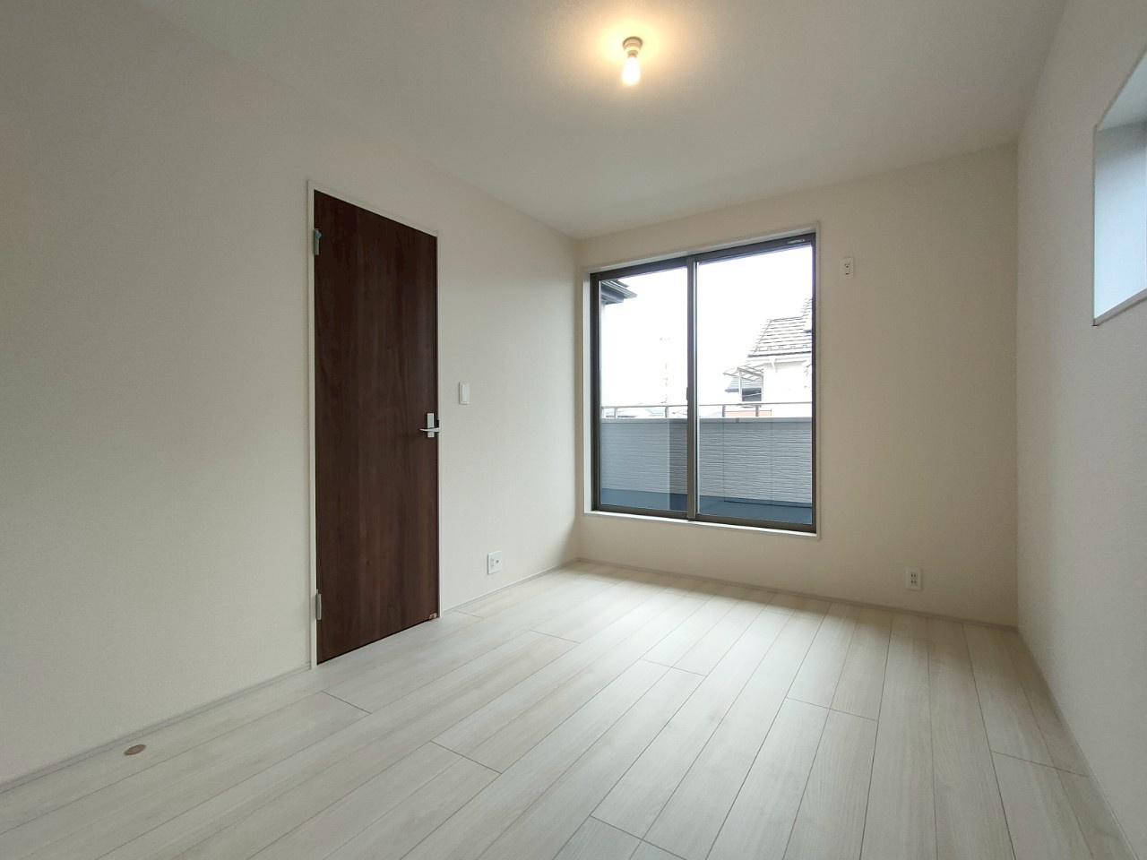 三郷市　高州2丁目　　新築戸建　全1棟の洋室|施工例です