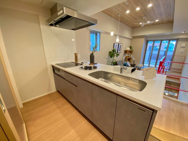 プレミアム長瀬駅前のキッチン