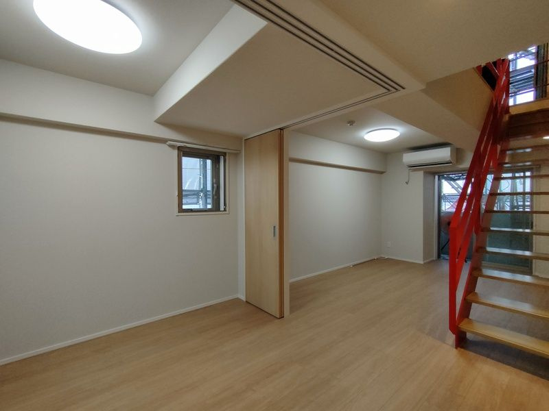 プレミアム長瀬駅前の内装