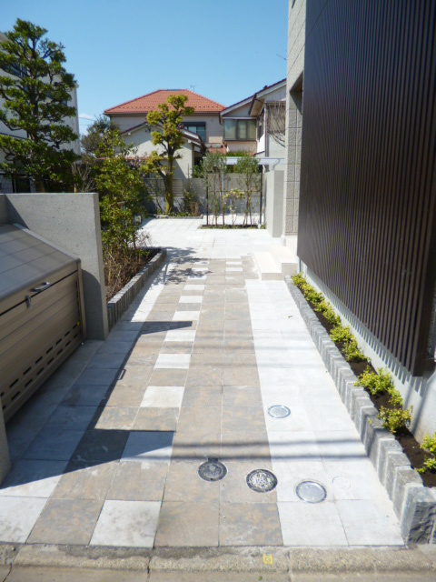 ＧＲＡＮＤＥ　ＮＩＮＥのエントランス|エントランス