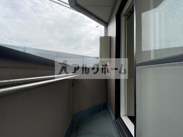ハイツハピネスのバルコニー