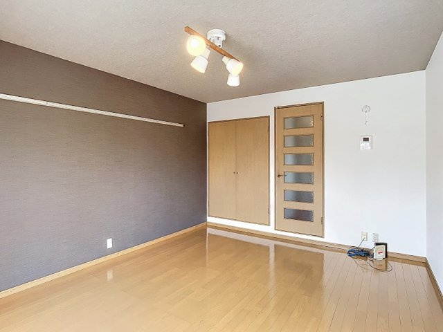 ヴァンヴェール花井の居間・リビング|おしゃれな居間です