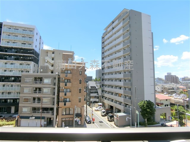 The Blue 8(ザブルーエイト