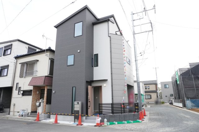 越谷市大字恩間 新築分譲住宅