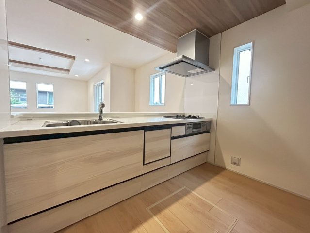 練馬区大泉学園町６丁目　新築一戸建　西武池袋線　大泉学園のキッチン