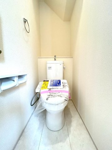 練馬区大泉学園町６丁目　新築一戸建　西武池袋線　大泉学園のトイレ