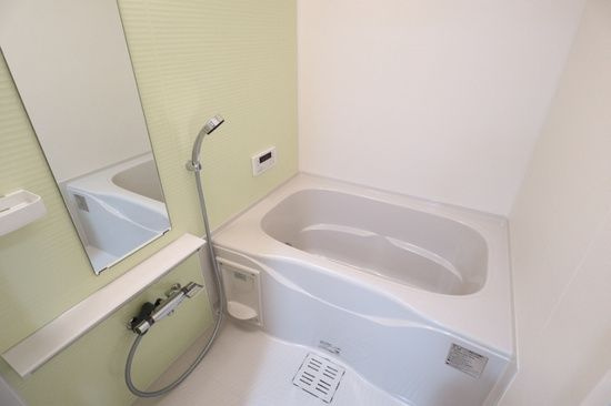 ビアンコネロの浴室|ゆったり過ごせるお風呂です