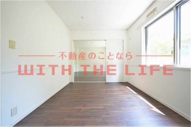 ルーチェ善導寺【キャッシュバック対象】の洋室|コンパクトで使いやすい洋室です