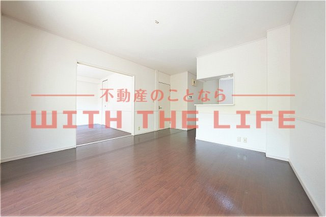 ルーチェ善導寺【キャッシュバック対象】の居間・リビング|居間です