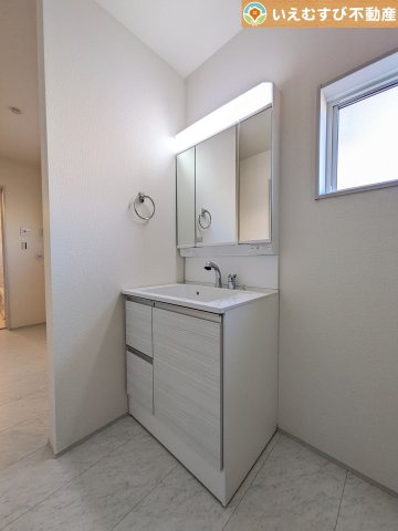 Livele Garden.S　深谷上柴町西第5の独立洗面台