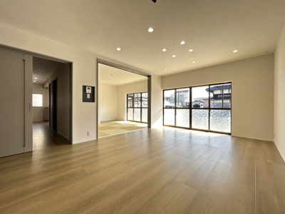 【キッチン】 | 岬売家 | 汚れに強いLIXILのワークトップでお手入れ簡単。