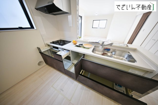 【キッチン】 | Livele Garden.S熊谷市河原町第5　新築住宅 | 現地(2026年1月撮影)