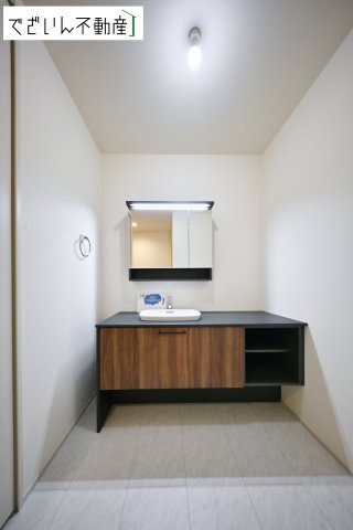 【独立洗面台】 | Livele Garden.S熊谷市河原町第5　新築住宅 | 現地(2026年1月撮影)