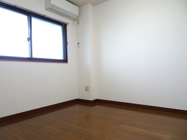 フォレストハイム21の洋室