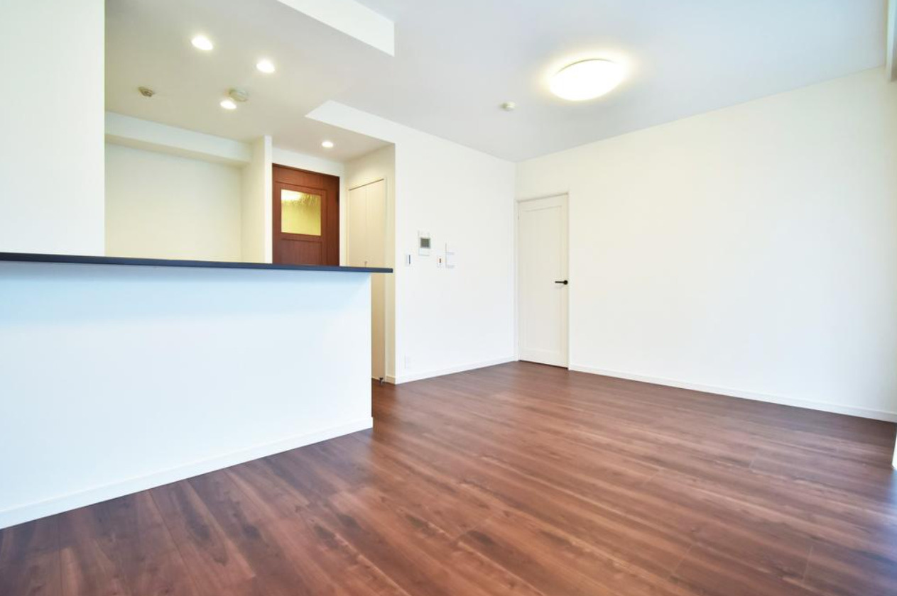 パークハイム横濱山手【仲介手数料無料】ペット可♪の居間・リビング