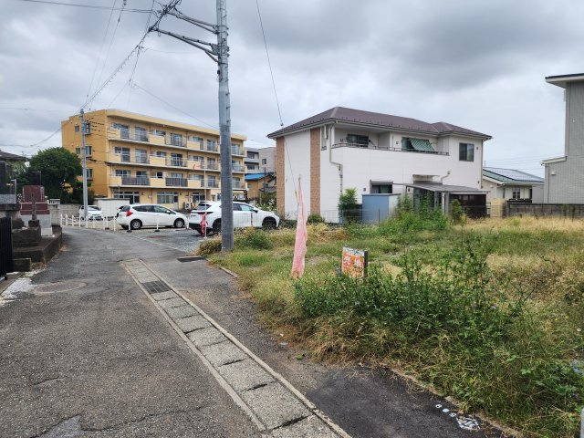 高崎市江木町売土地の前面道路含む現地写真